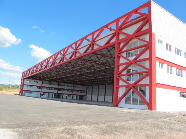 Hangar Flex Aero